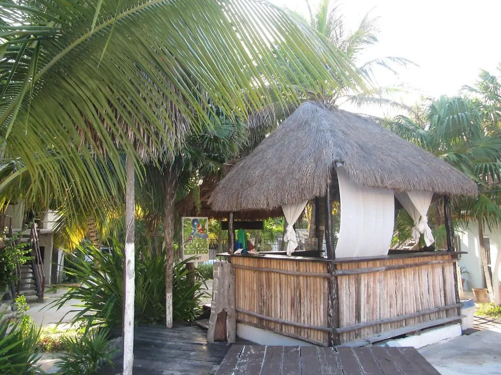 Parayso Beach Hotel 툴룸